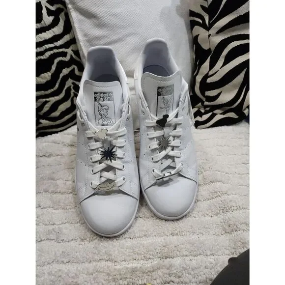 Adidas x Disney x Stan Smith 'Peter Pan & Tinkerbell' Sneakers - Picture 4 of 10